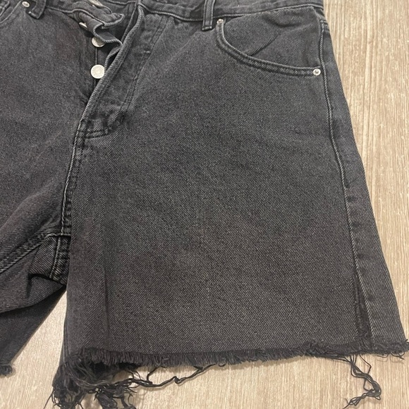PACSUN Women's Black Denim Shorts - Picture 4 of 9